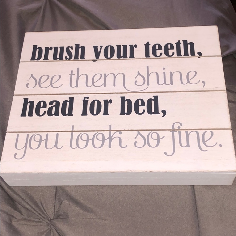 Wall decor